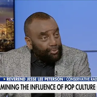 Jesse Lee Peterson on Fox News @ Night with Trace Gallagher (youth and pop culture)